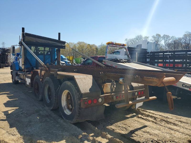 2009 Mack Gu713 Roll-off Container Truck