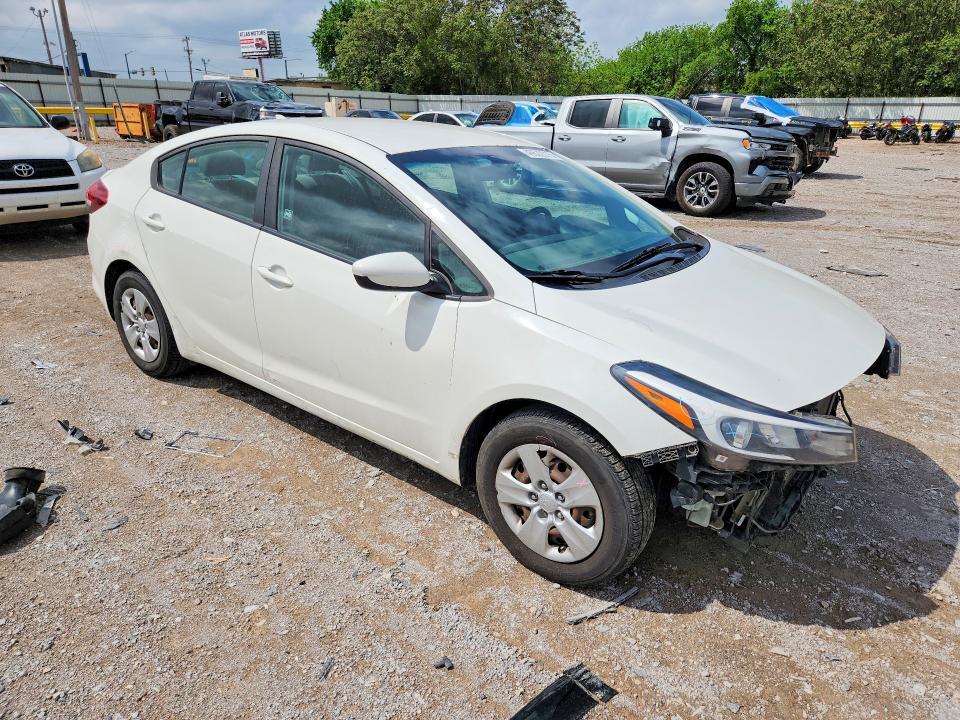2017 KIA Forte lx