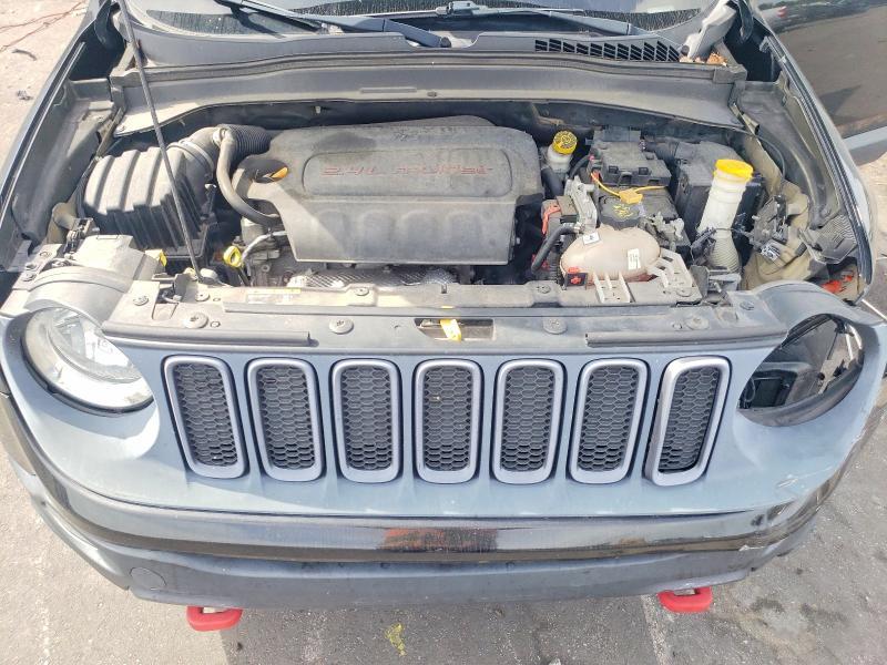 2015 Jeep Renegade Trailhawk