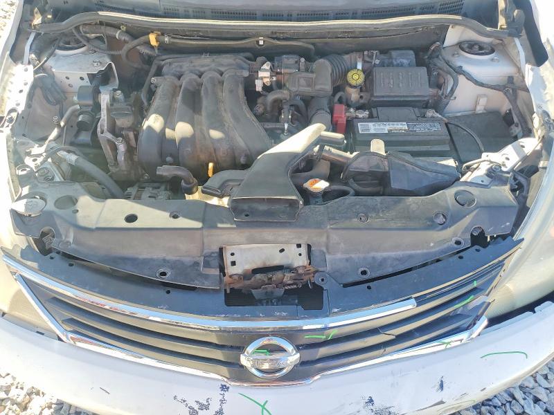 2012 Nissan Versa 1.8 s