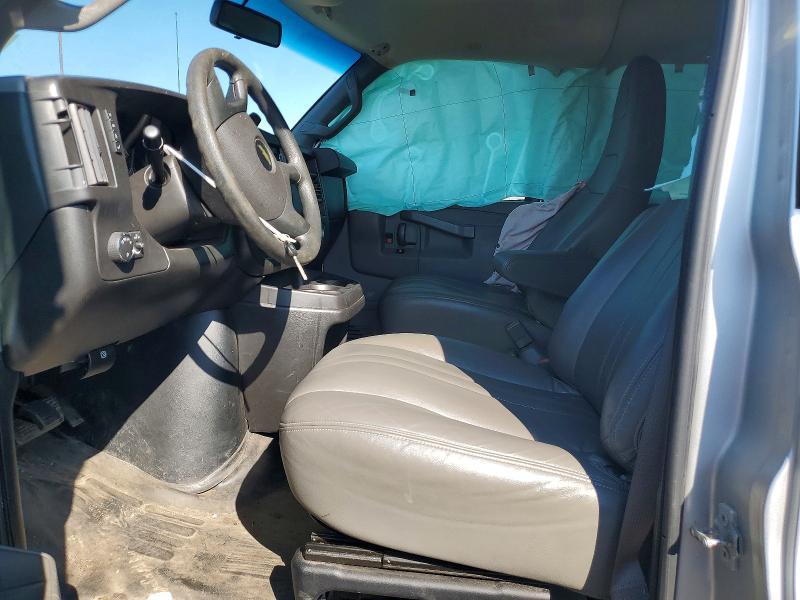 2020 Chevrolet Express G2500 LS