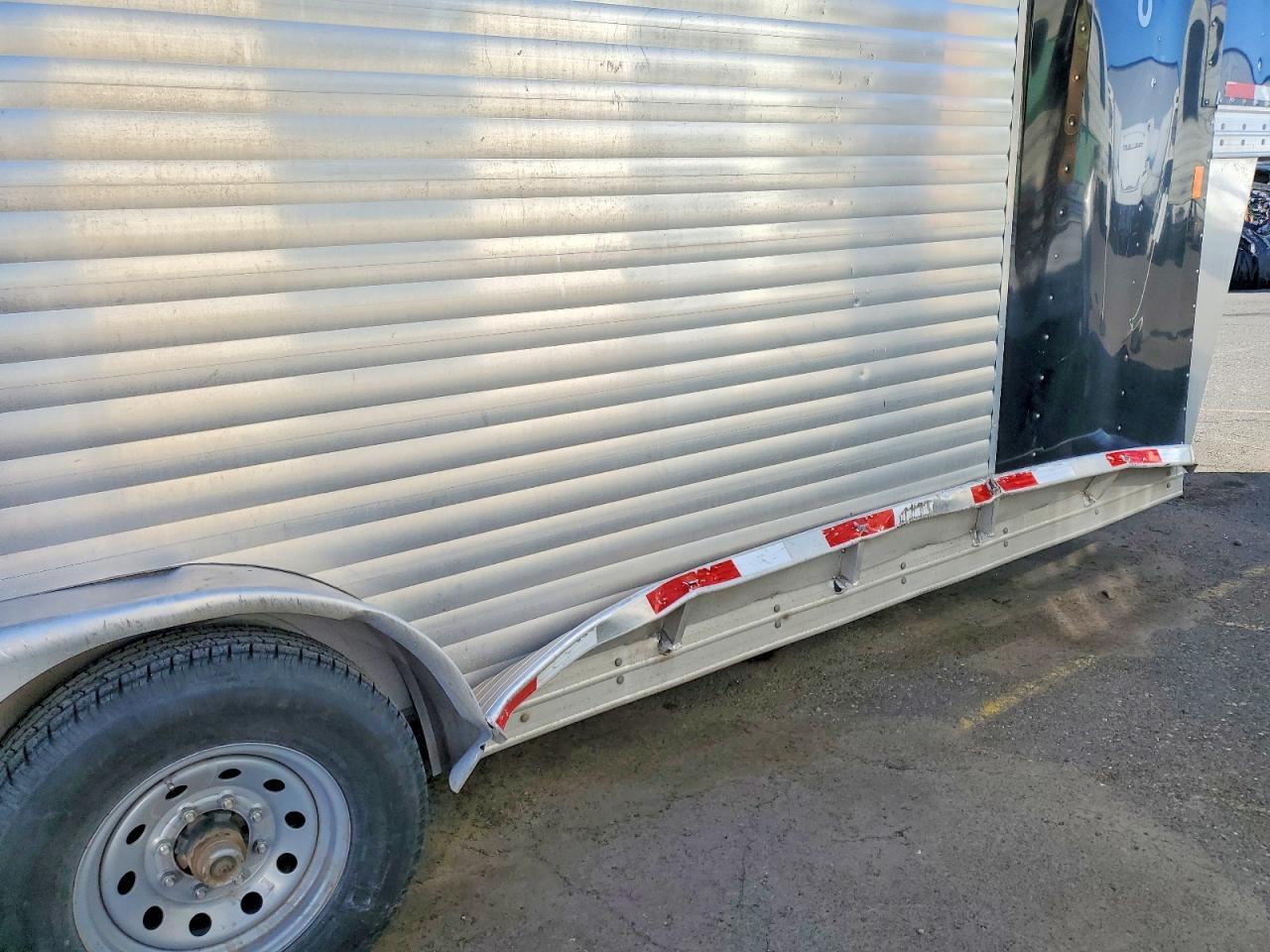 2015 Sooner Horse Trailer