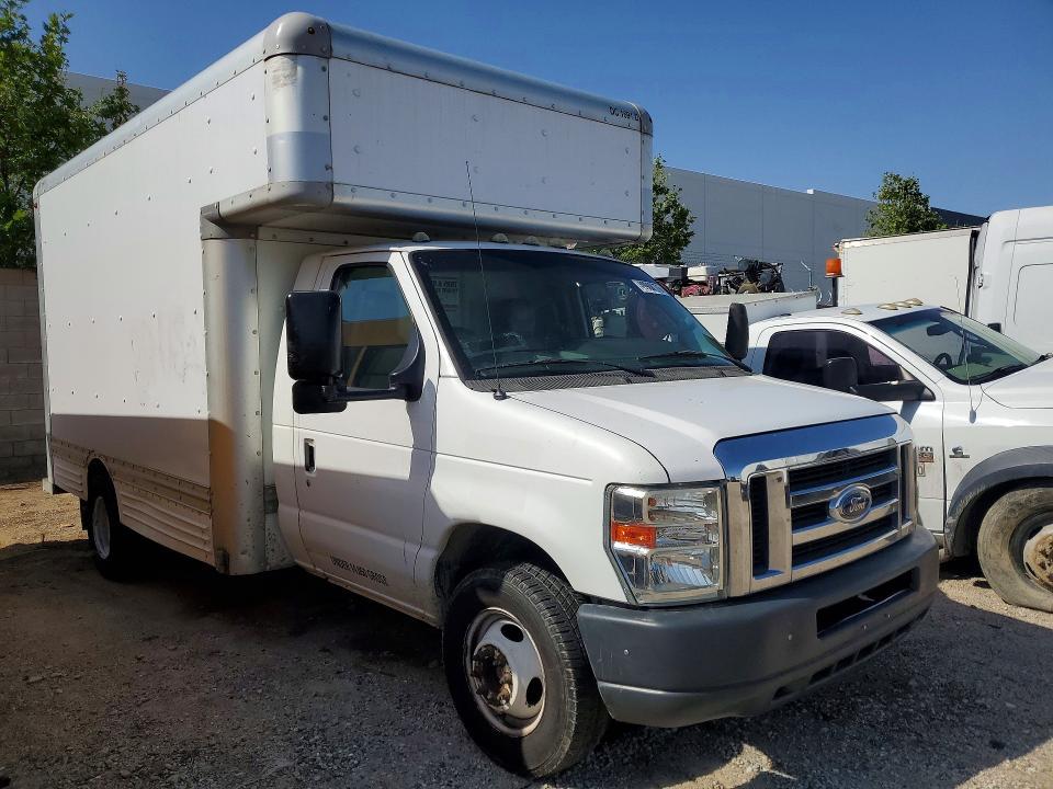 2009 Ford E450 BOX Truck