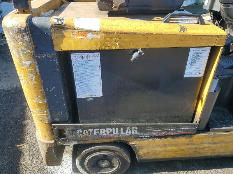 2002 Caterillar 2002 Caterpillar Forklift