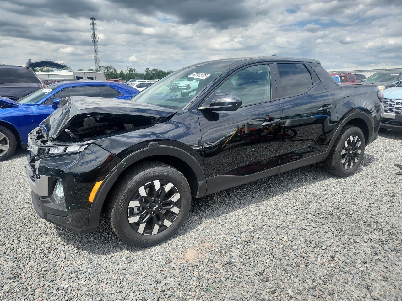 2025 Hyundai Santa Cruz SE