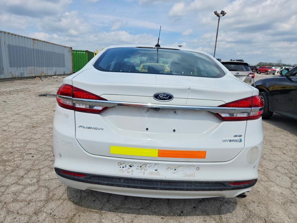 2018 Ford Fusion se Hybrid