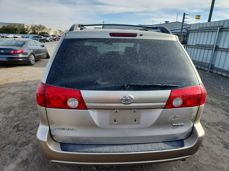 2007 Toyota Sienna ce