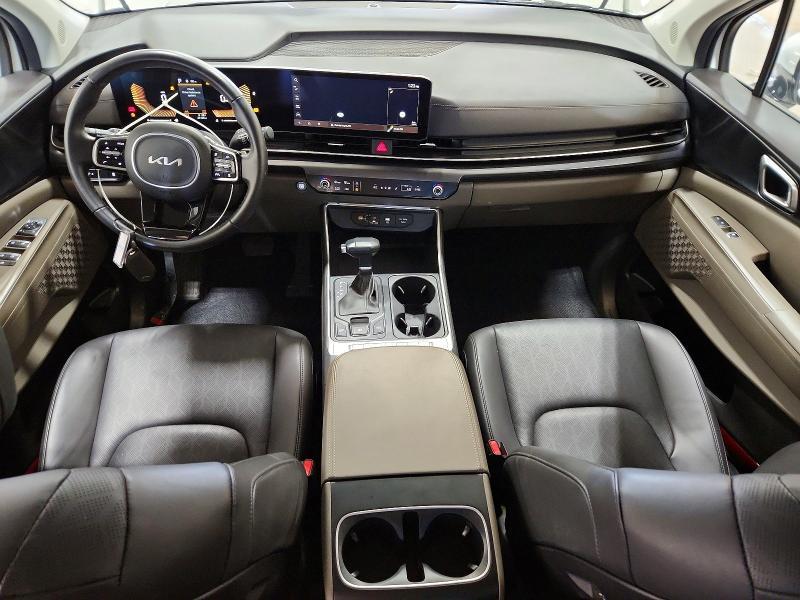 2025 KIA Carnival lxs