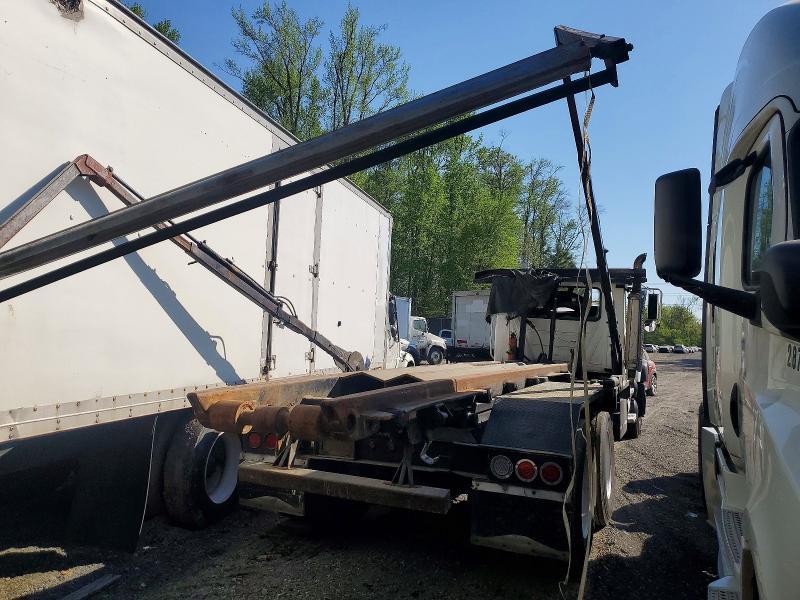 2002 Mack CV713 ROLL-OFF Container Truck