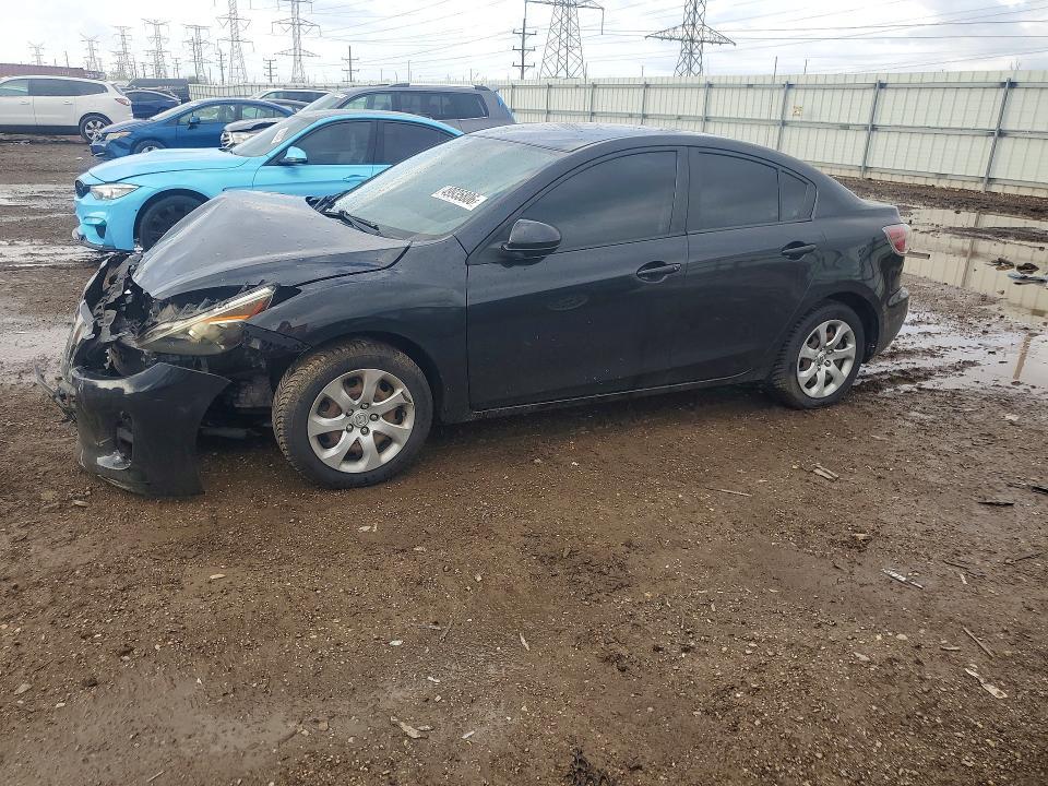 2013 Mazda 3 I