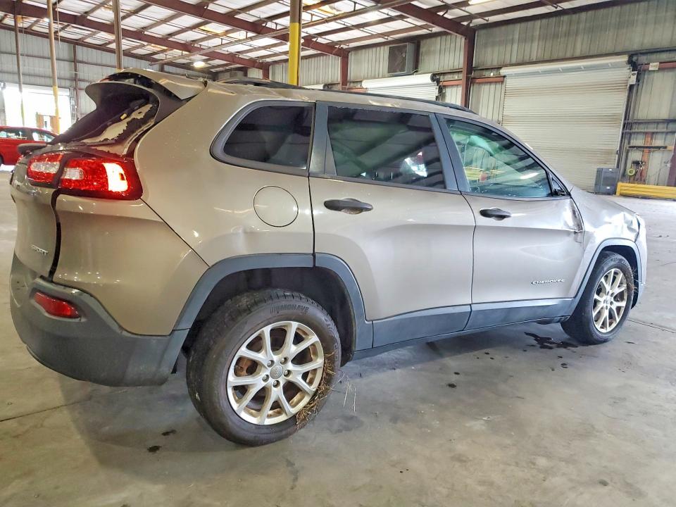 2016 Jeep Cherokee Sport