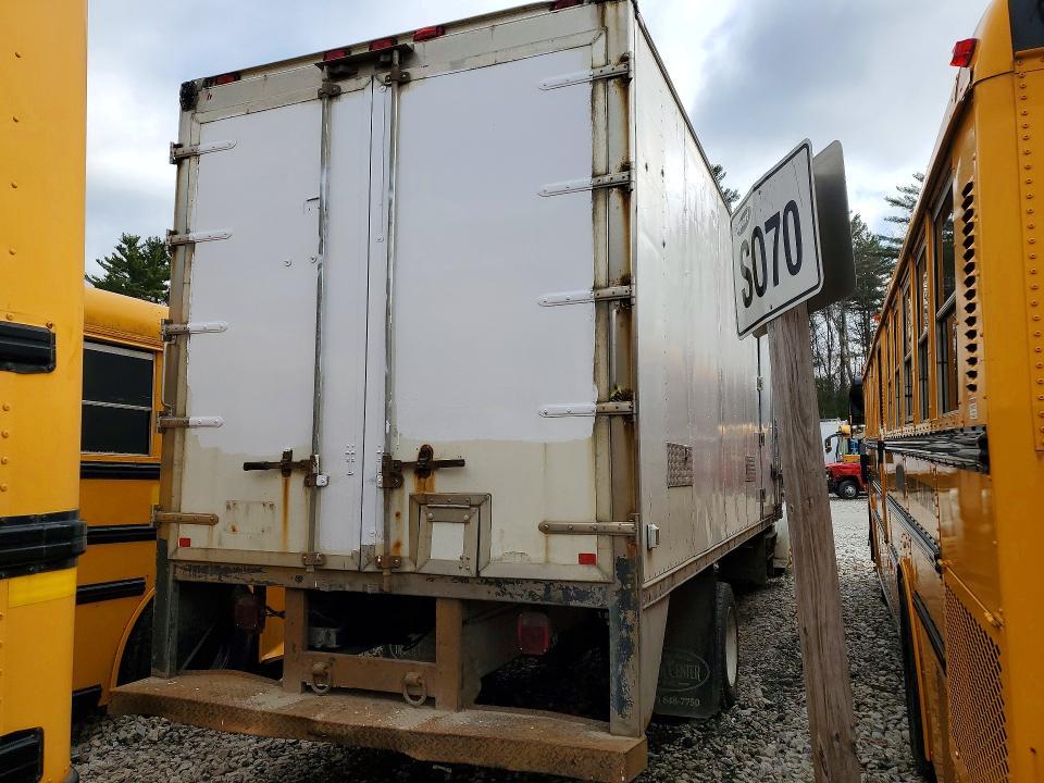 2013 Freightliner Business Class M2 BOX Truck