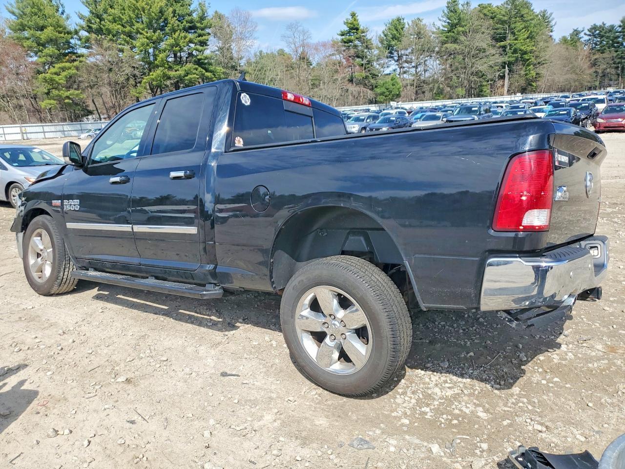 2015 Dodge RAM 1500 SLT