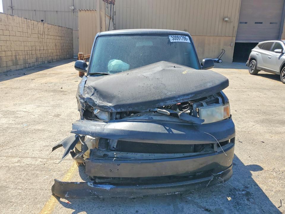 2005 Scion XB
