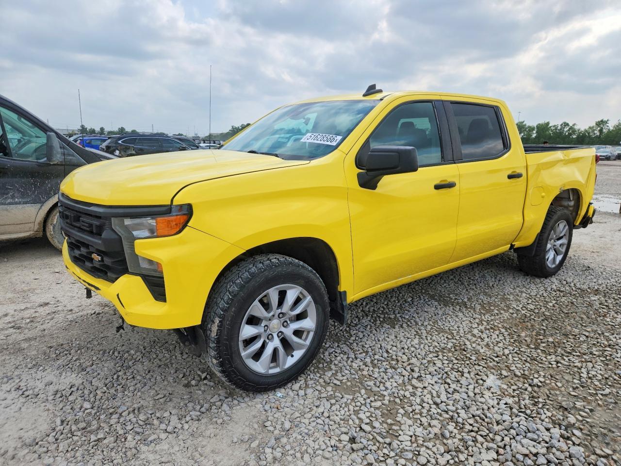 2022 Chevrolet Silverado K1500 Custom