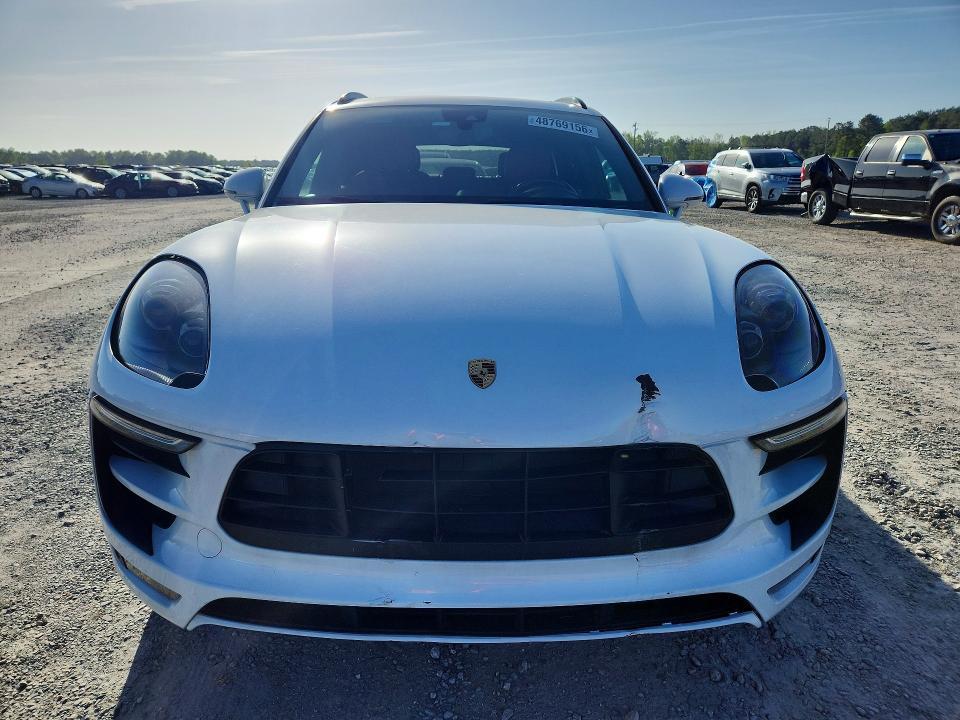 2018 Porsche Macan gts
