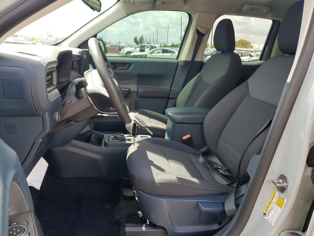 2022 Ford Maverick XL