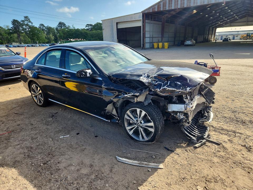 2021 Mercedes-Benz C300