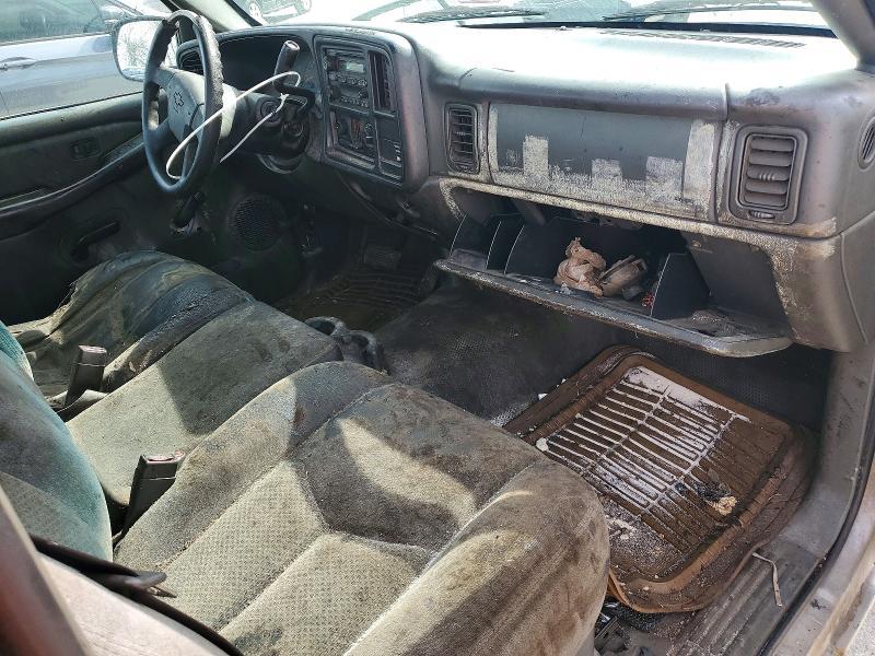 2004 Chevrolet Silverado C1500