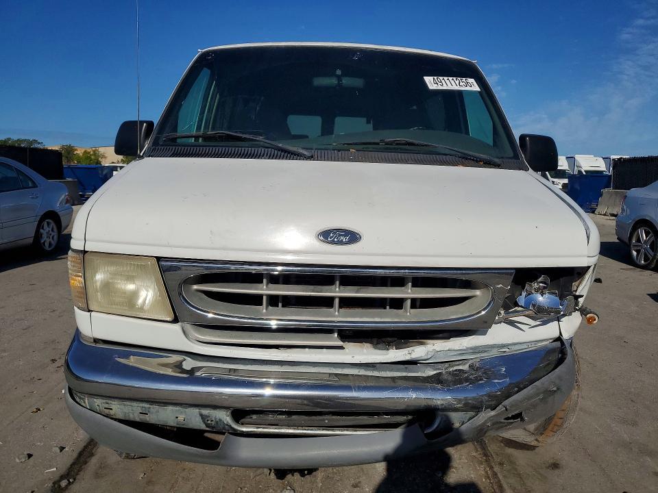 1999 Ford Econoline E350 Super Duty Wagon