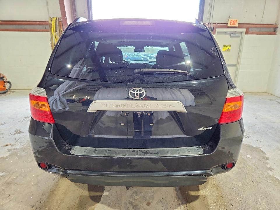 2010 Toyota Highlander Base