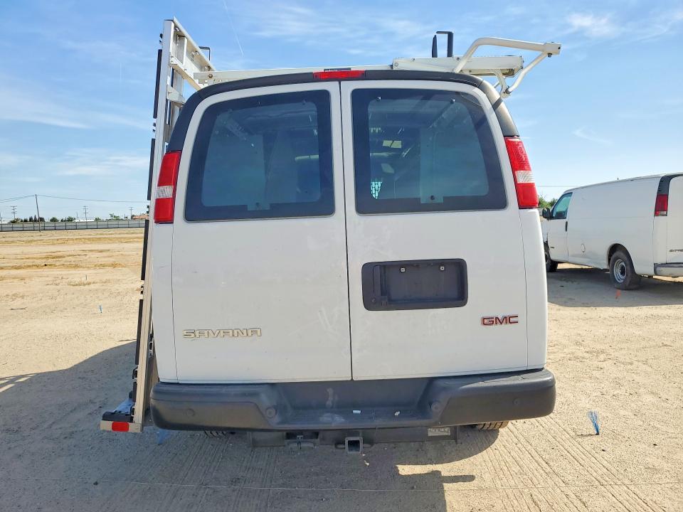 2023 GMC Savana G2500 Utility / Service van