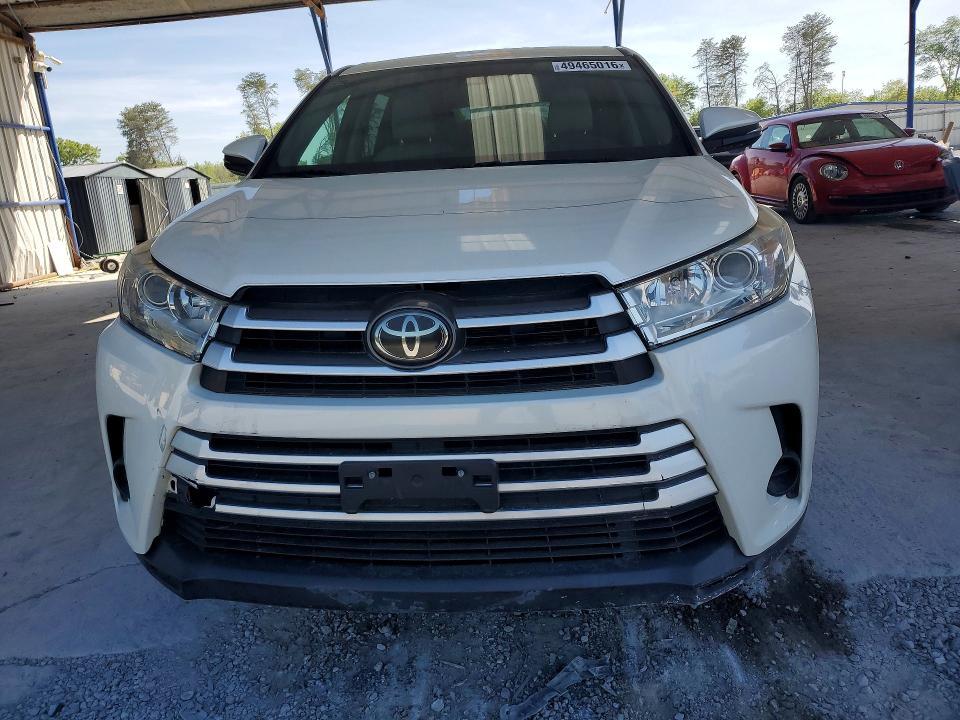 2018 Toyota Highlander le
