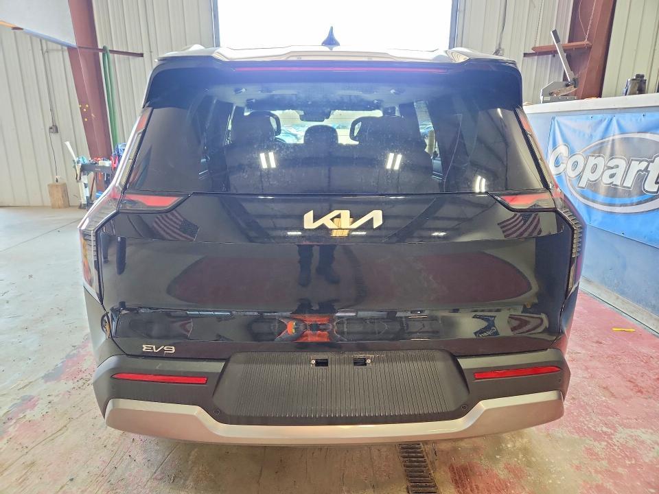 2026 KIA EV9 Wind