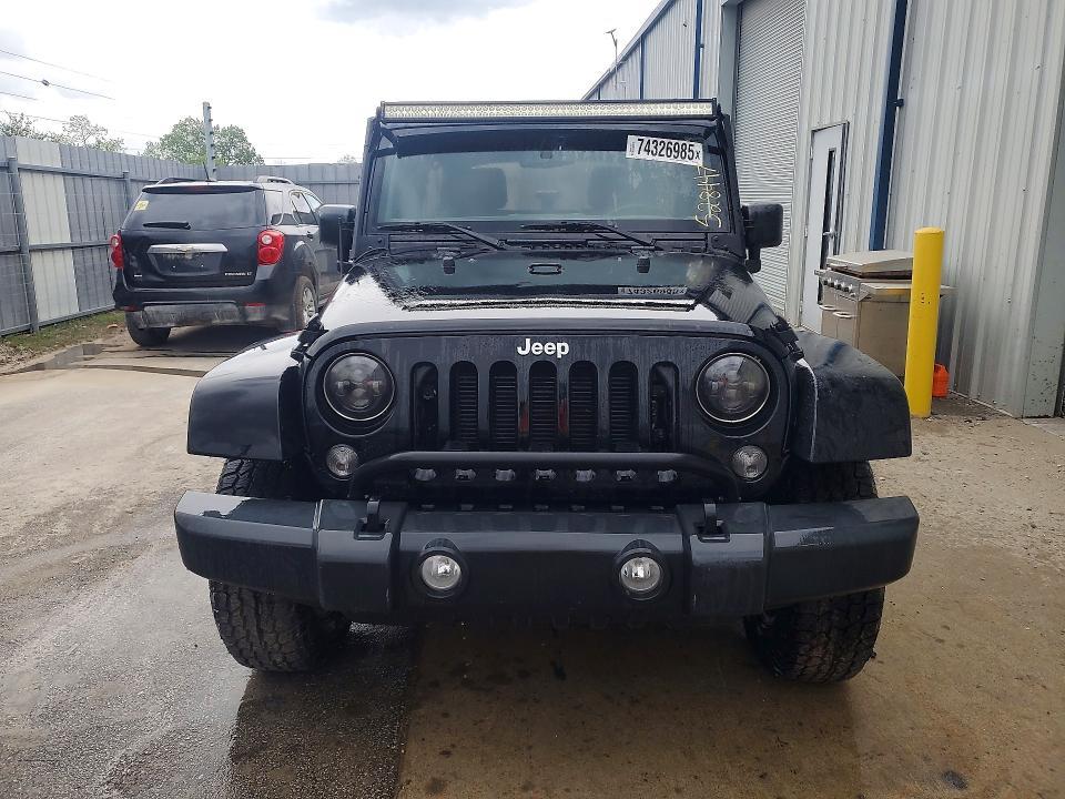2015 Jeep Wrangler Unlimited Sahara