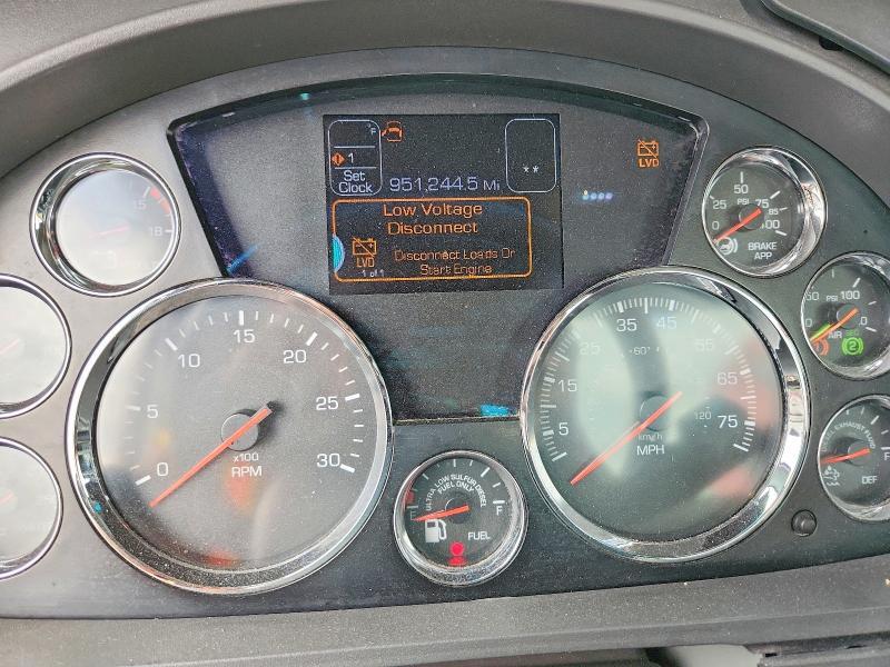 2020 Kenworth T680 Semi Truck