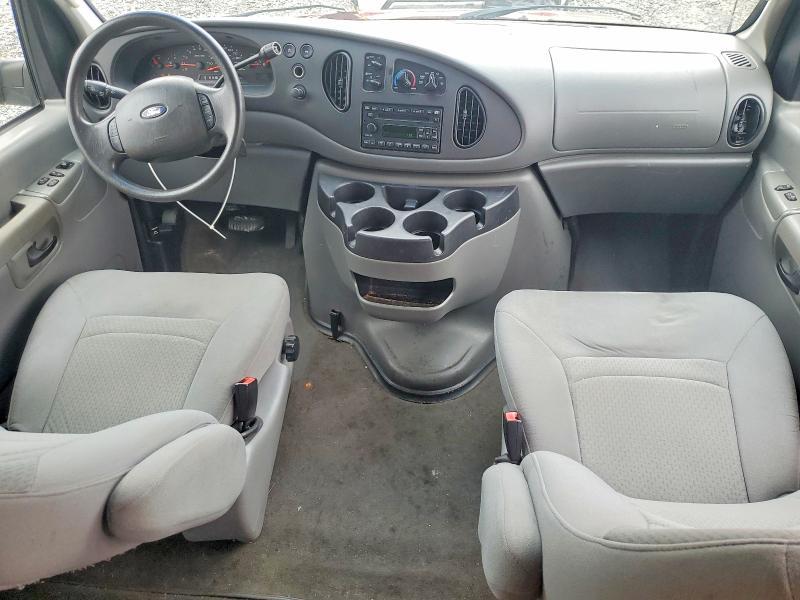 2008 Ford Econoline E350 Super Duty Wagon