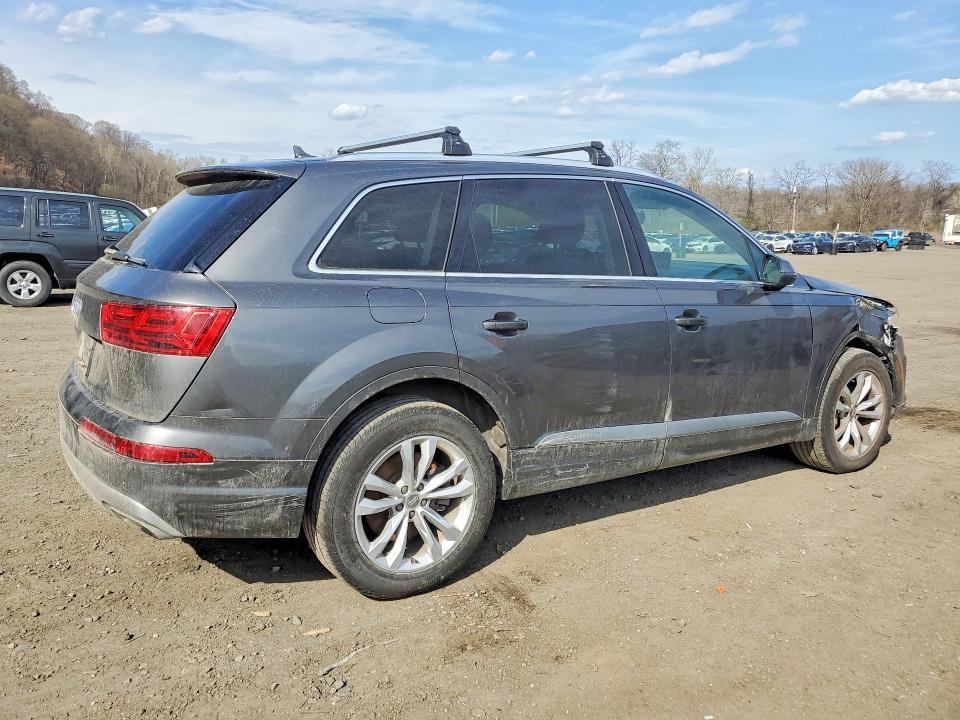 2019 Audi Q7 Premium