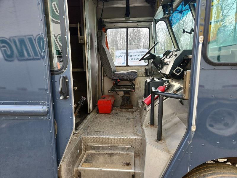 2021 Freightliner Chassis M Line WALK-IN Van