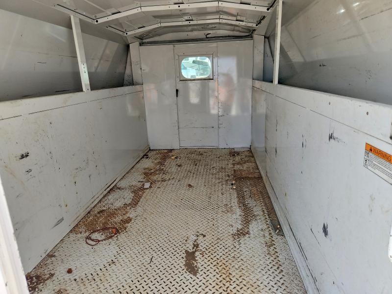 2014 Ford Econoline E350 Super Duty Cutaway Van