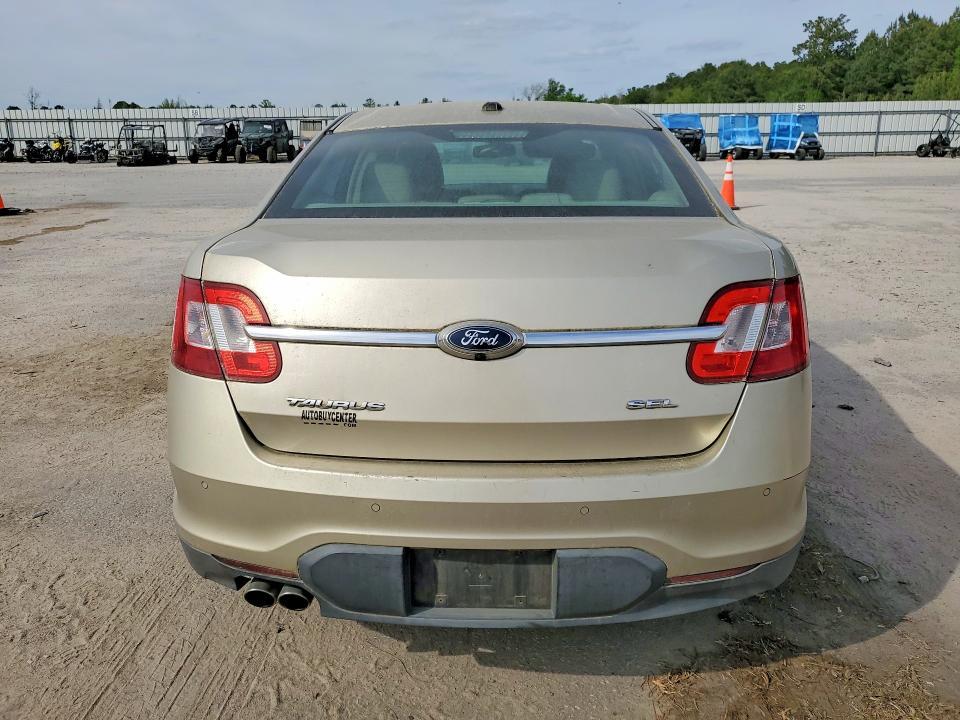 2011 Ford Taurus sel