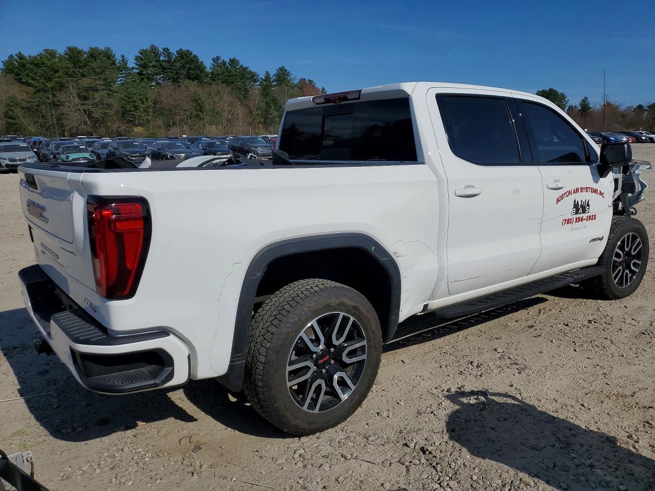 2025 GMC Sierra