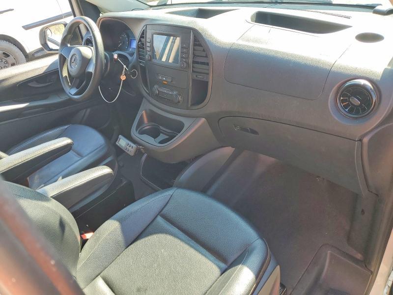 2021 Mercedes-Benz Metris
