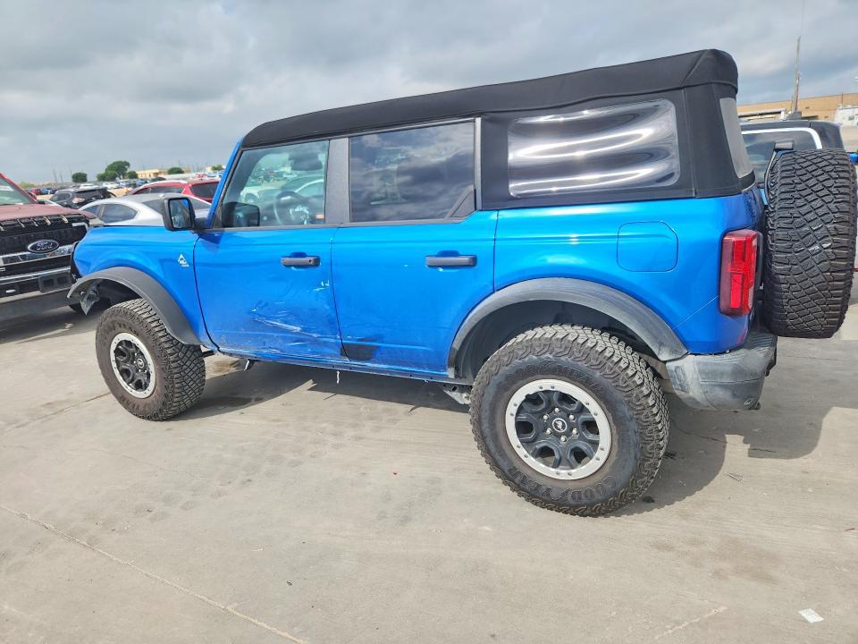 2023 Ford Bronco Base