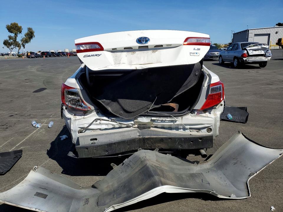 2012 Toyota Camry Hybrid le