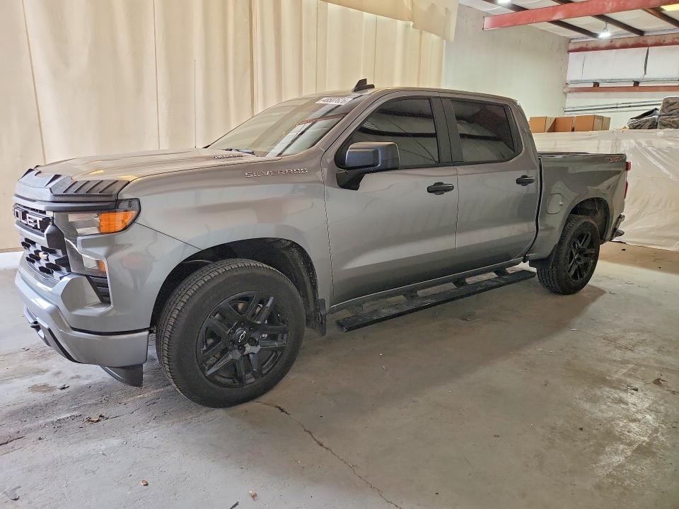 2025 Chevrolet Silverado K1500 Custom