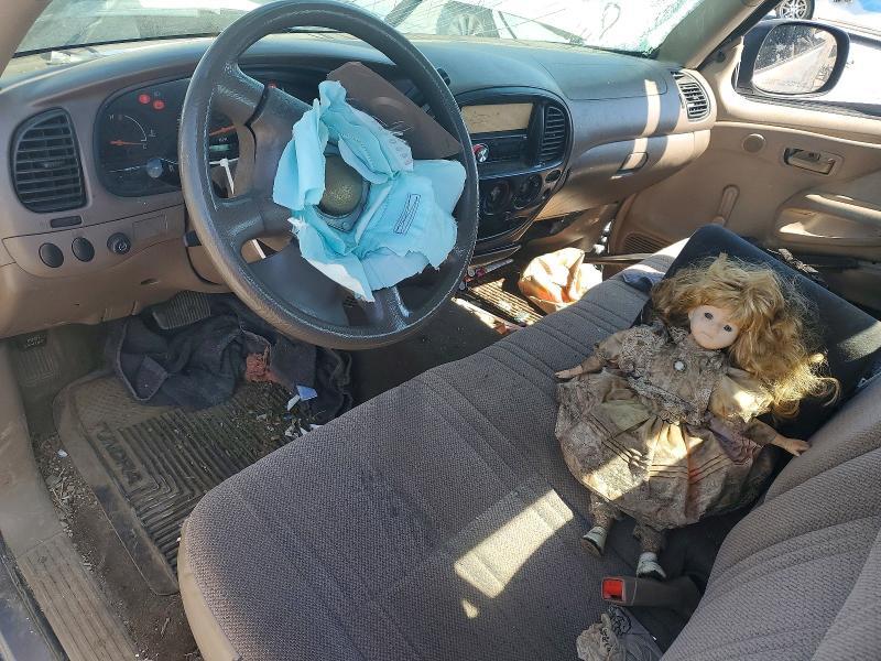 2001 Toyota Tundra Base
