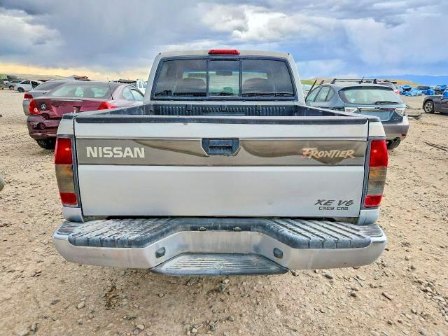2000 Nissan Frontier xe