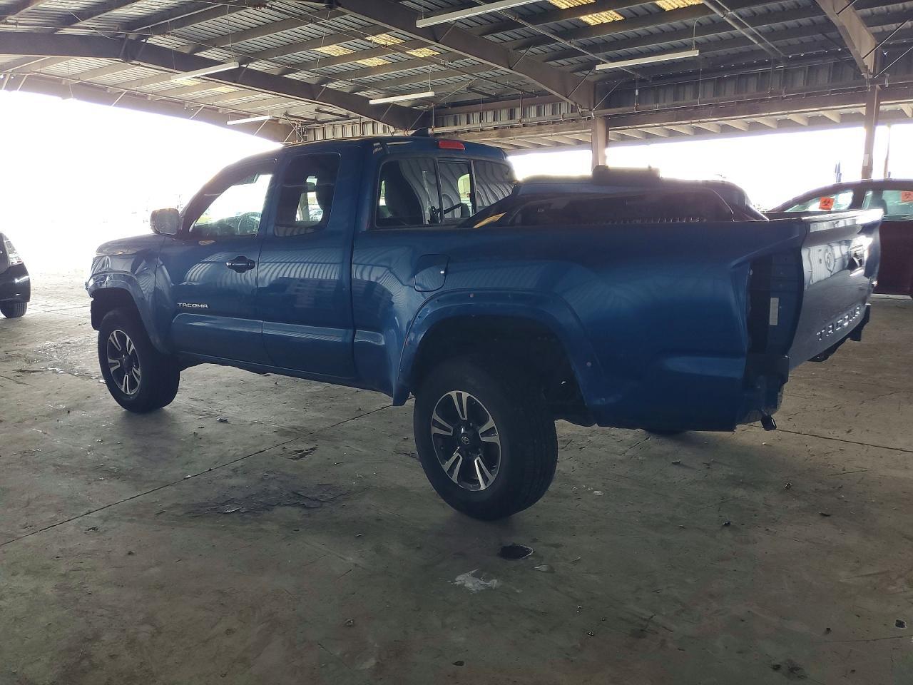 2017 Toyota Tacoma TRD Sport ACC