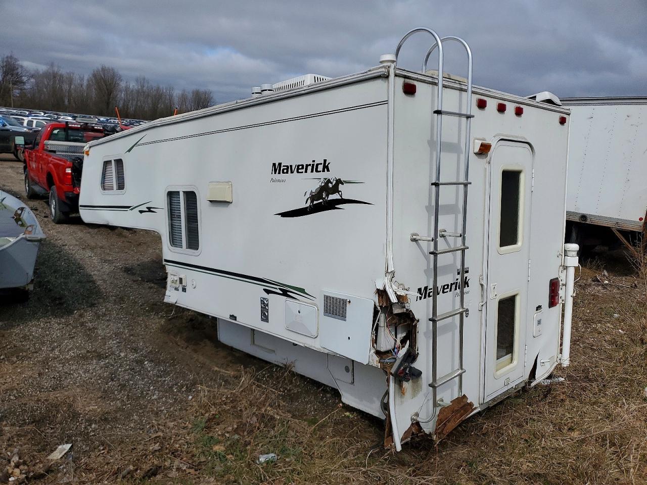2004 Palomino 2004 Vanguard Maverick Camper