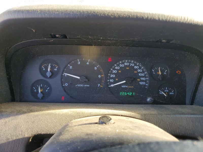 2004 Jeep Grand Cherokee Laredo