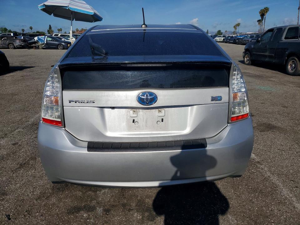 2010 Toyota Prius iv