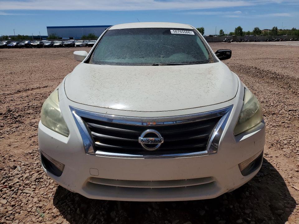 2015 Niss Altima