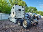 2022 Freigliner Cascadia 126