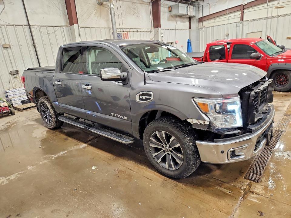 2017 Nissan Titan SL