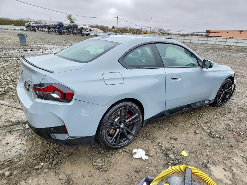 2024 BMW 230xi